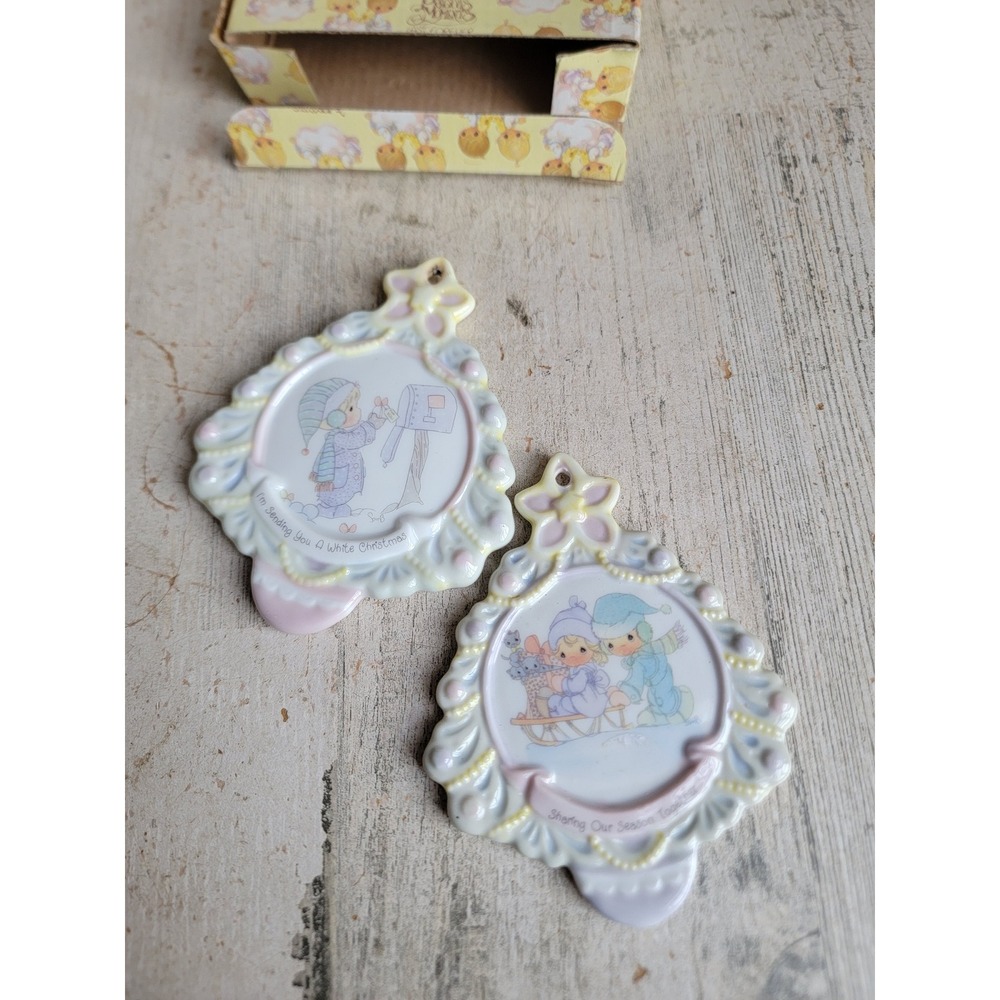 Enesco‎ precious moments vintage ceramic ornament White Xmas set